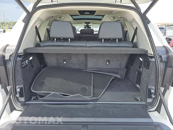 2025 BMW X7 xDrive40i – miniatura 17