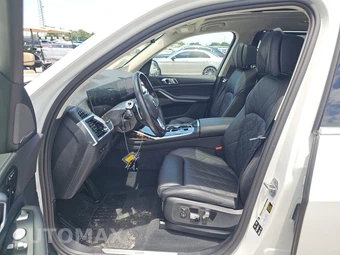 2025 BMW X7 xDrive40i – miniatura 7
