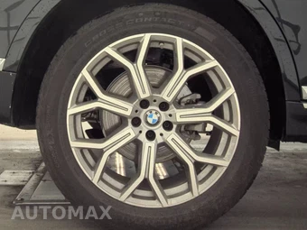 2025 BMW X7 xDrive40i – miniatura 11