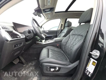 2025 BMW X7 xDrive40i – miniatura 13