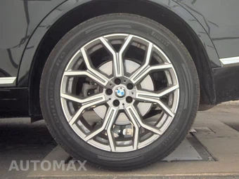 2025 BMW X7 xDrive40i – miniatura 12