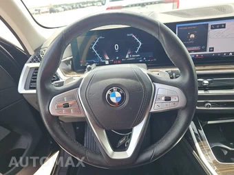 2025 BMW X7 xDrive40i – miniatura 16