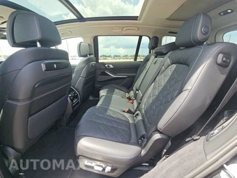 2025 BMW X7 xDrive40i – miniatura 19