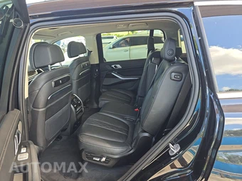 2025 BMW X7 xDrive40i – miniatura 13