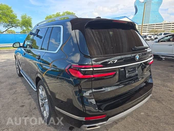 2025 BMW X7 xDrive40i – miniatura 6