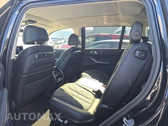 2025 BMW X7 xDrive40i – miniatura 13
