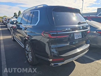 2025 BMW X7 xDrive40i – miniatura 6