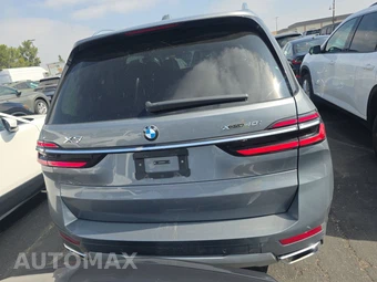 2025 BMW X7 xDrive40i – miniatura 5