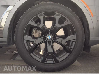 2025 BMW X7 xDrive40i – miniatura 10