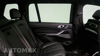 2025 BMW X7 xDrive40i M SPORT LINE - miniatura 40