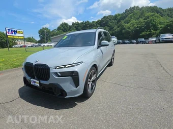 2025 BMW X7 xDrive40i M SPORT LINE
