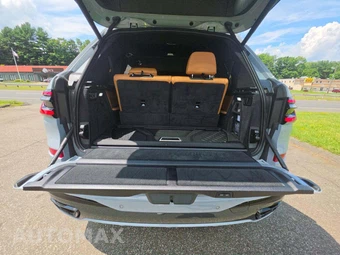 2025 BMW X7 xDrive40i M SPORT LINE – miniatura 12