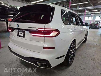2025 BMW X7 xDrive40i M SPORT LINE – miniatura 3