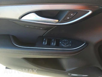 2025 Buick Envision Sport Touring (ST) 1SL - miniatura 10