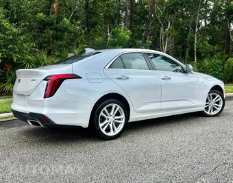 2025 Cadillac CT4 Luxury 1SB - miniatura 2