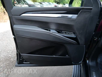 2025 Cadillac Escalade 4WD 4dr Sport - miniatura 10
