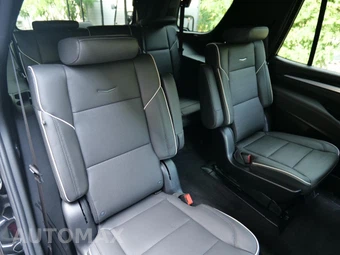 2025 Cadillac Escalade 4WD 4dr Sport - miniatura 42
