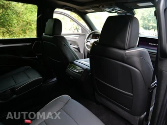2025 Cadillac Escalade 4WD 4dr Sport - miniatura 43