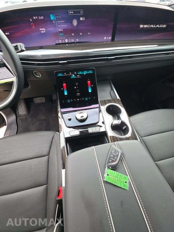 2025 Cadillac Escalade ESV Premium Luxury - miniatura 10