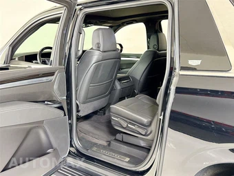 2025 Cadillac Escalade ESV Premium Luxury - miniatura 25