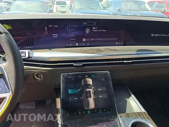 2025 Cadillac Escalade ESV Premium Luxury - miniatura 10