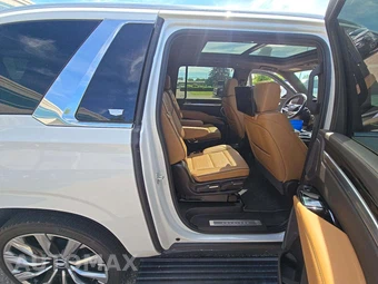 2025 Cadillac Escalade ESV Premium Luxury - miniatura 17
