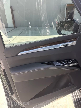 2025 Cadillac Escalade ESV Premium Luxury Platinum - miniatura 13