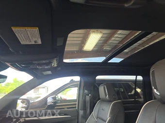 2025 Cadillac Escalade ESV Sport - miniatura 15