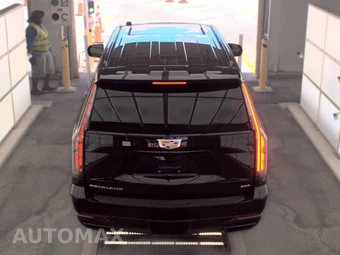 2025 Cadillac Escalade ESV Sport - miniatura 6