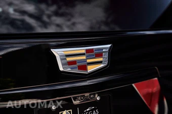 2025 Cadillac Escalade ESV Sport - miniatura 10