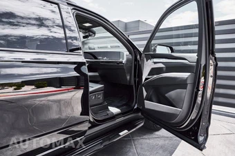 2025 Cadillac Escalade ESV Sport - miniatura 23