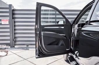 2025 Cadillac Escalade ESV Sport - miniatura 29