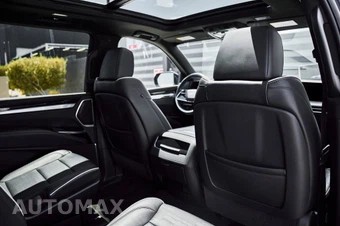 2025 Cadillac Escalade ESV Sport - miniatura 40