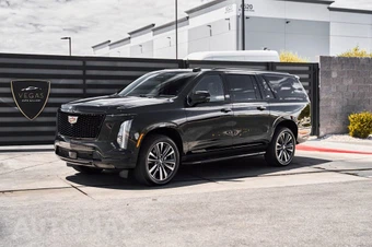 2025 Cadillac Escalade ESV Sport - miniatura 5