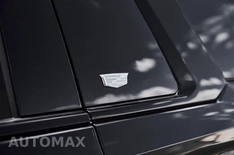 2025 Cadillac Escalade ESV Sport - miniatura 8