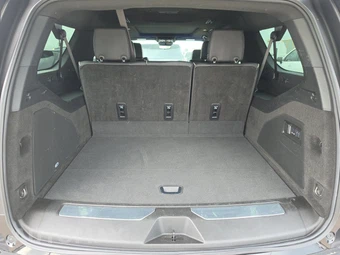 2025 Cadillac Escalade ESV Sport 1SC - miniatura 24