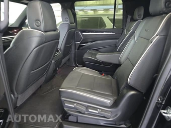 2025 Cadillac Escalade ESV Sport 1SC - miniatura 13