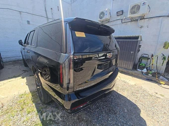 2025 Cadillac Escalade ESV Sport 1SC - miniatura 2