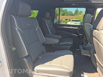 2025 Cadillac Escalade ESV Sport 1SC - miniatura 14
