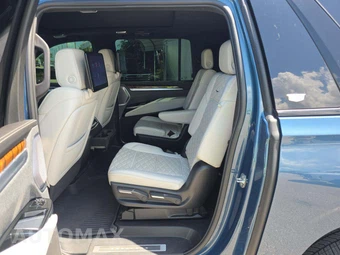 2025 Cadillac Escalade ESV Sport Platinum 1SH - miniatura 10
