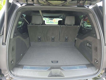 2025 Cadillac Escalade ESV V-Series - miniatura 12