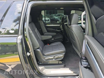 2025 Cadillac Escalade ESV V-Series - miniatura 14