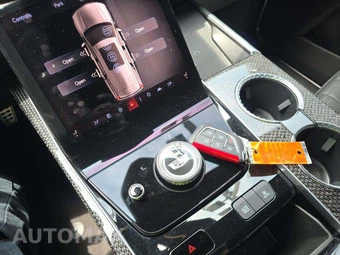 2025 Cadillac Escalade ESV V-Series - miniatura 5