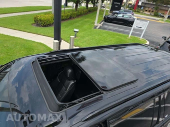 2025 Cadillac Escalade ESV V-Series - miniatura 9