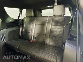 2025 Cadillac Escalade ESV V-Series - miniatura 30