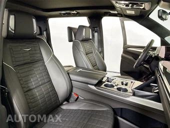 2025 Cadillac Escalade ESV V-Series - miniatura 39