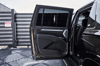 2025 Cadillac Escalade ESV V-Series - miniatura 31