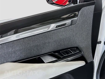 2025 Cadillac Escalade ESV V-Series - miniatura 13