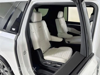 2025 Cadillac Escalade ESV V-Series - miniatura 31