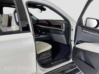 2025 Cadillac Escalade ESV V-Series - miniatura 34